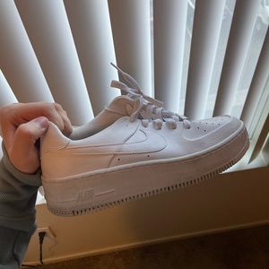 Nike Air Force 1 sage low